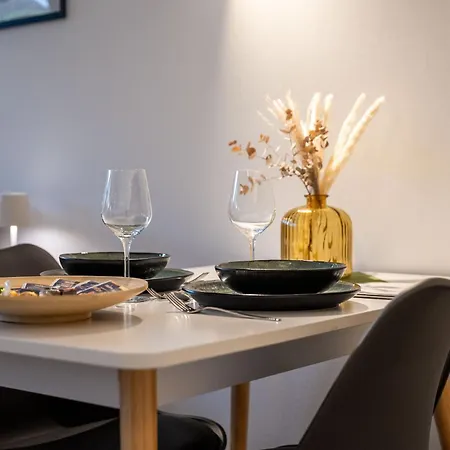Apartment Cellar-apparts *