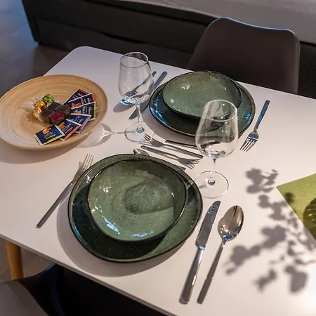 Cellar-apparts Apartman *